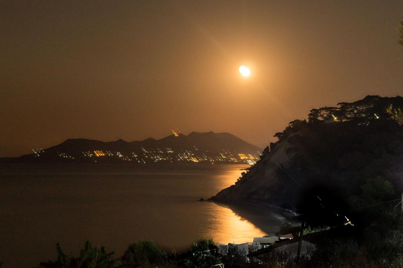 Armonia Bay Hotel Kokkari Bagian luar foto