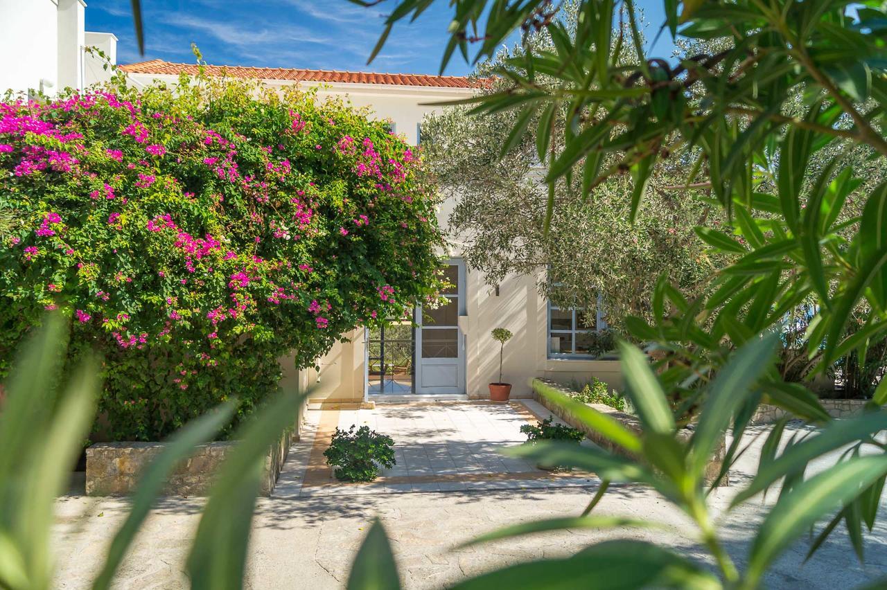 Armonia Bay Hotel Kokkari Bagian luar foto